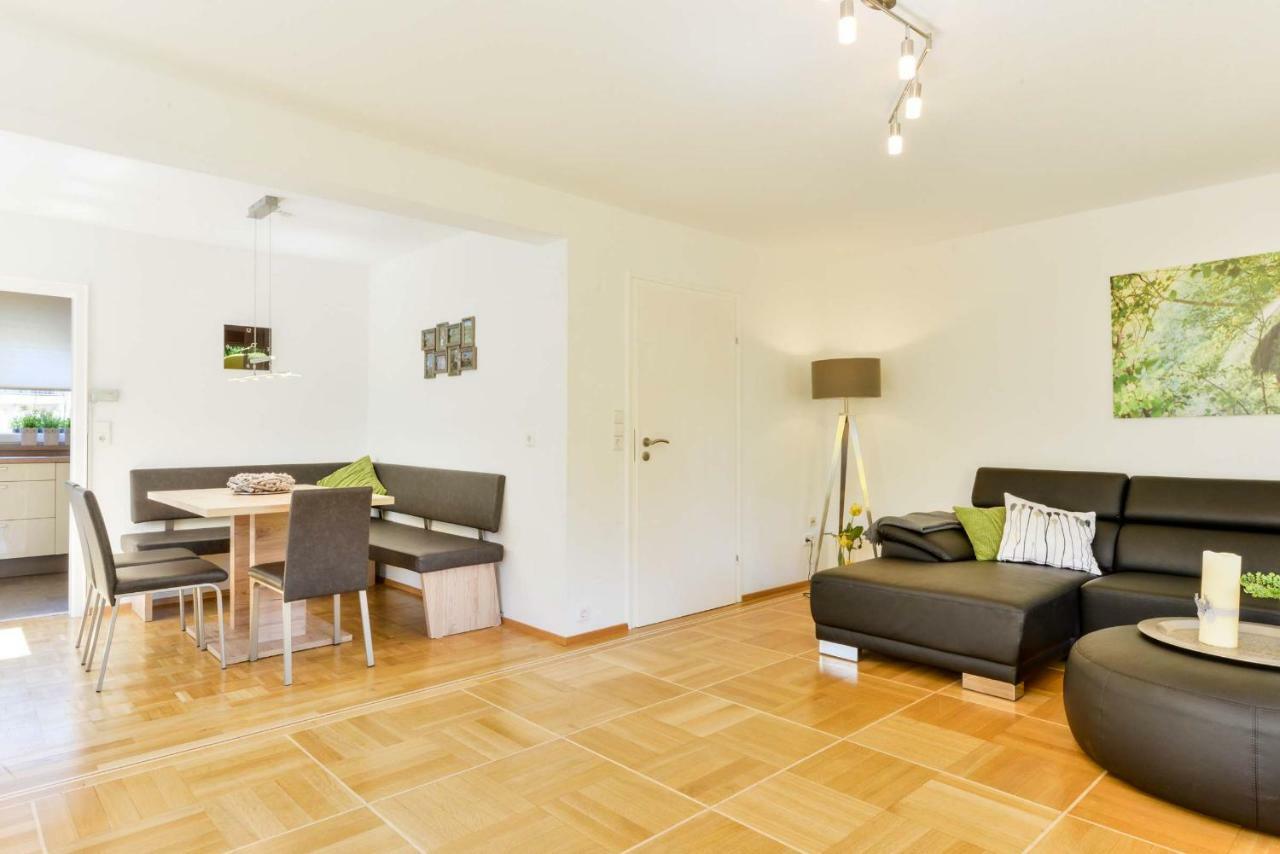 Ferienhaus Vier Jahreszeiten 바트우라하 외부 사진